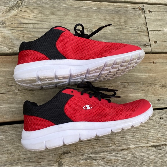 Women’s Red Champion Running Shoes - Picture 4 of 8